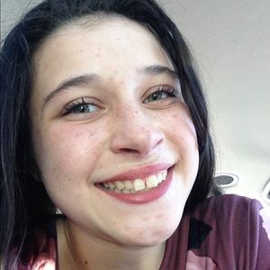 Meet your Posher, Cara